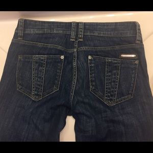 Burberry jeans size 27
